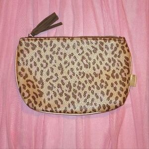 NEW Ipsy makeup bag; pink & brown cheetah print; brown fringe zipper pull